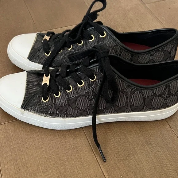 COACH “Empire” Black and White Sneakers - Picture 6 of 7